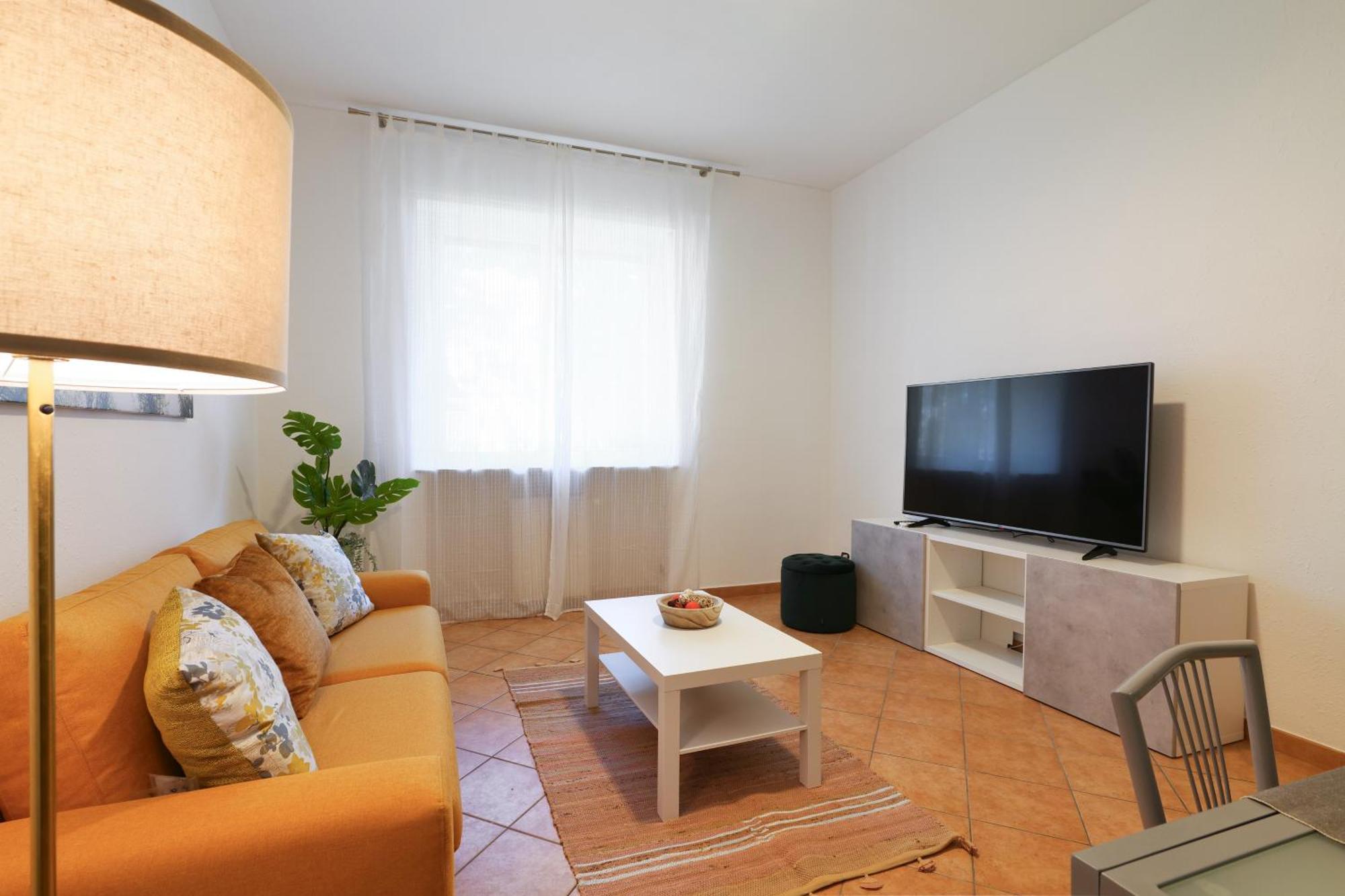 Apartamento Primopiano - Venezuela Milán Exterior foto